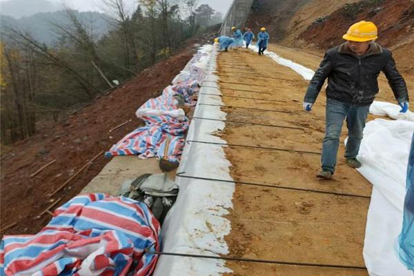 高強加筋土工布與編織土工布的區別  第3張